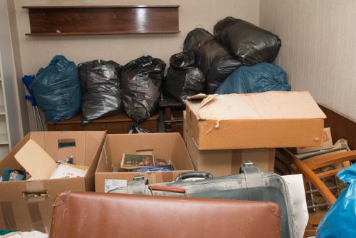 Benefits of hiring professional office clearance services